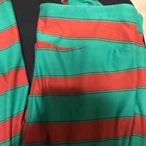 NWOT Lularoe TC Leggings
